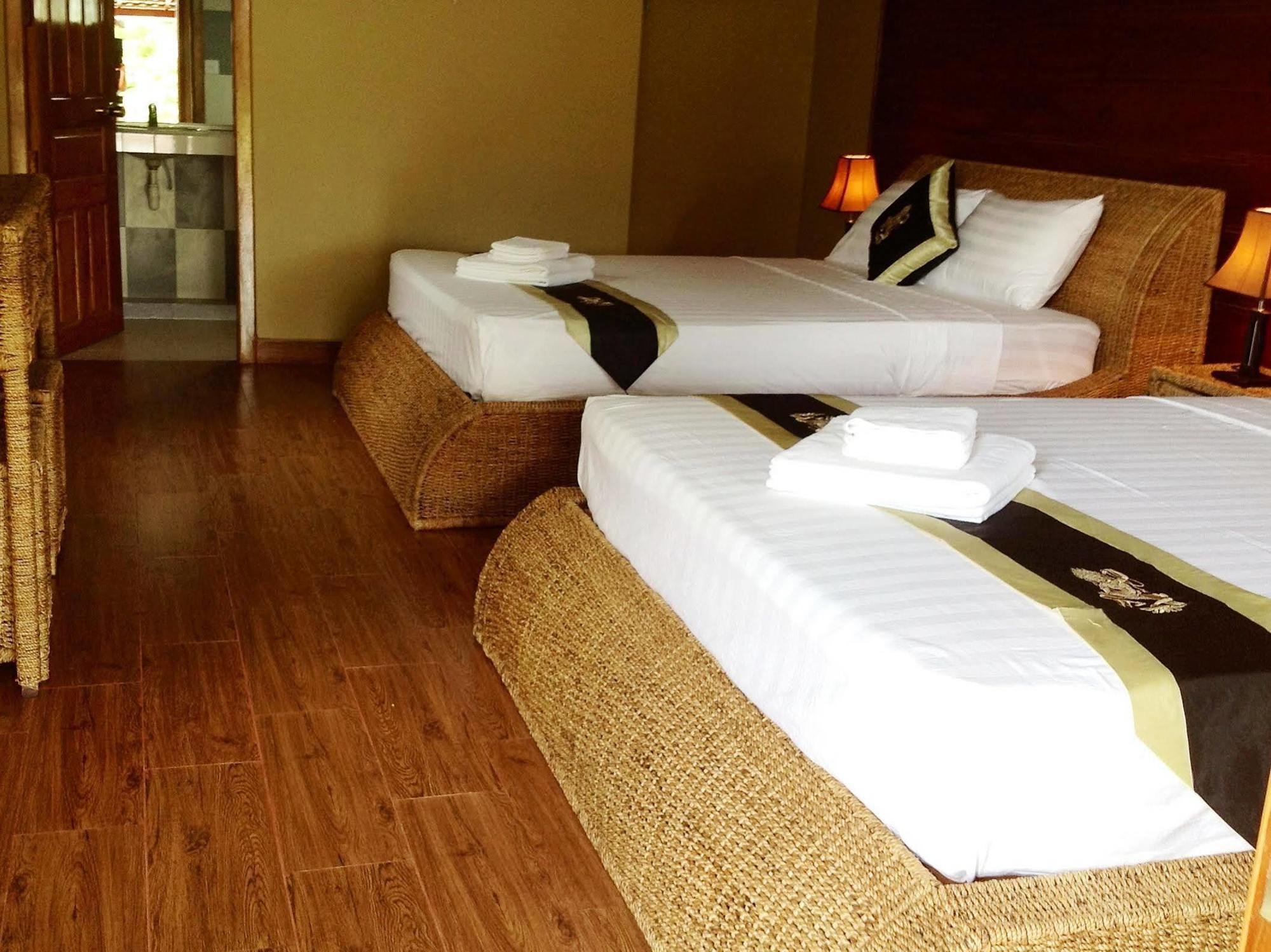 Atmaland Resort Kep Εξωτερικό φωτογραφία